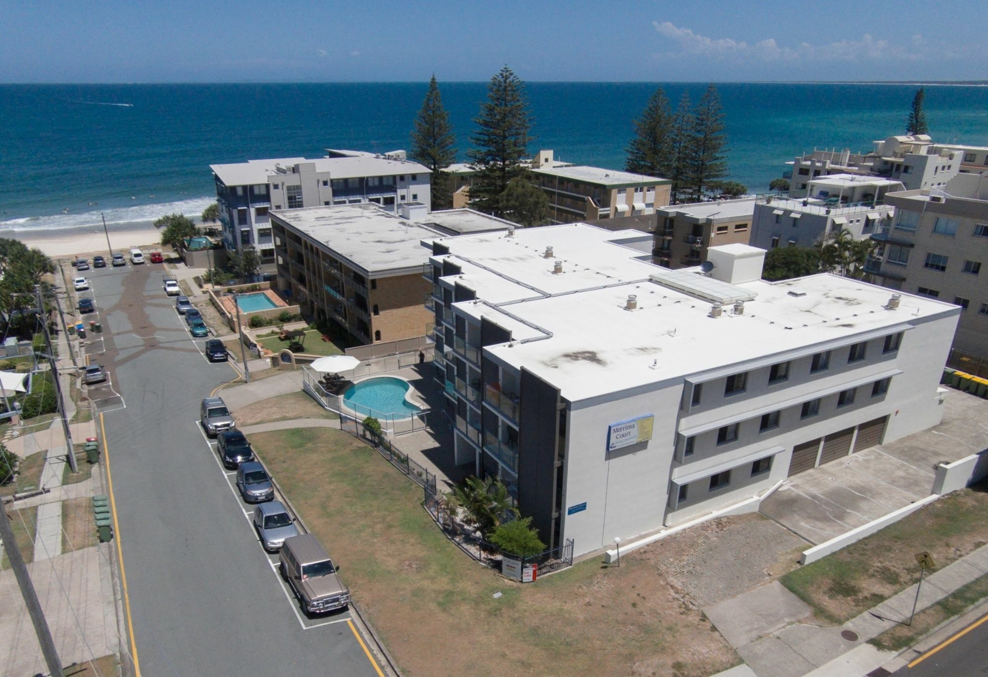 Merrima Court Holidays Caloundra