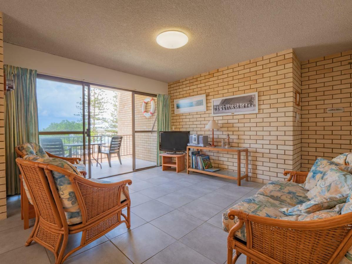 Golden Shores U7 21 Landsborough Parade