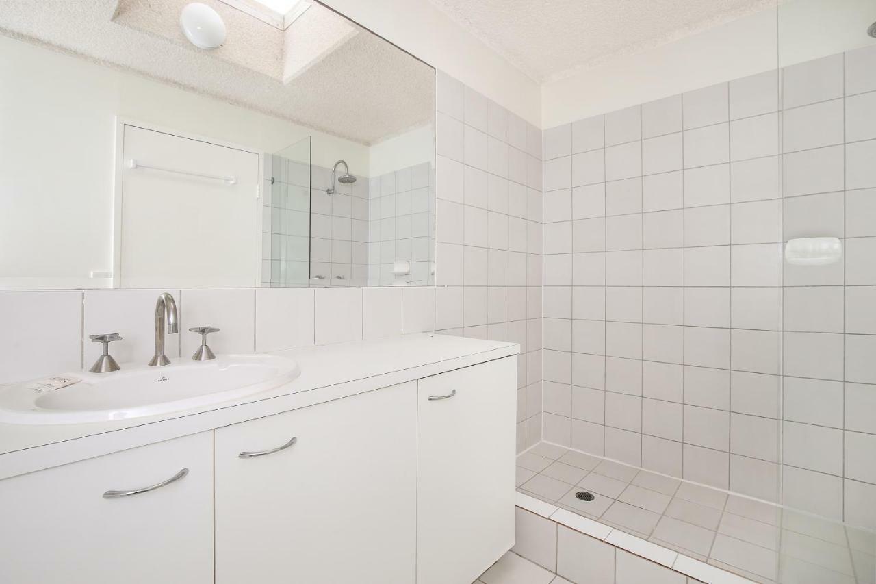Apartment Wickham Cove Unit 10 45 Albert Street. Kings Beach Caloundra