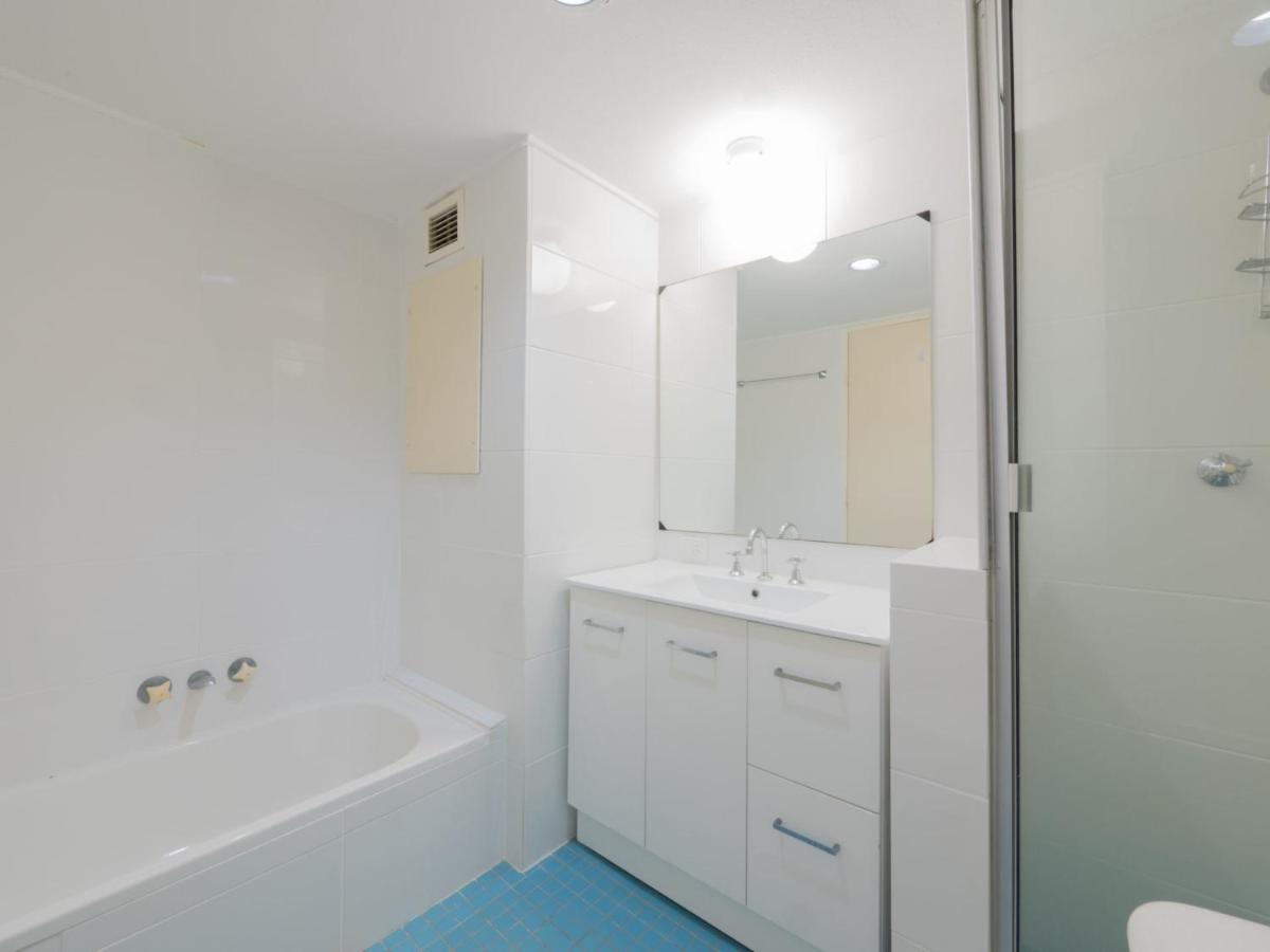 Apartment Seaspray U4 21 Warne Tce Caloundra