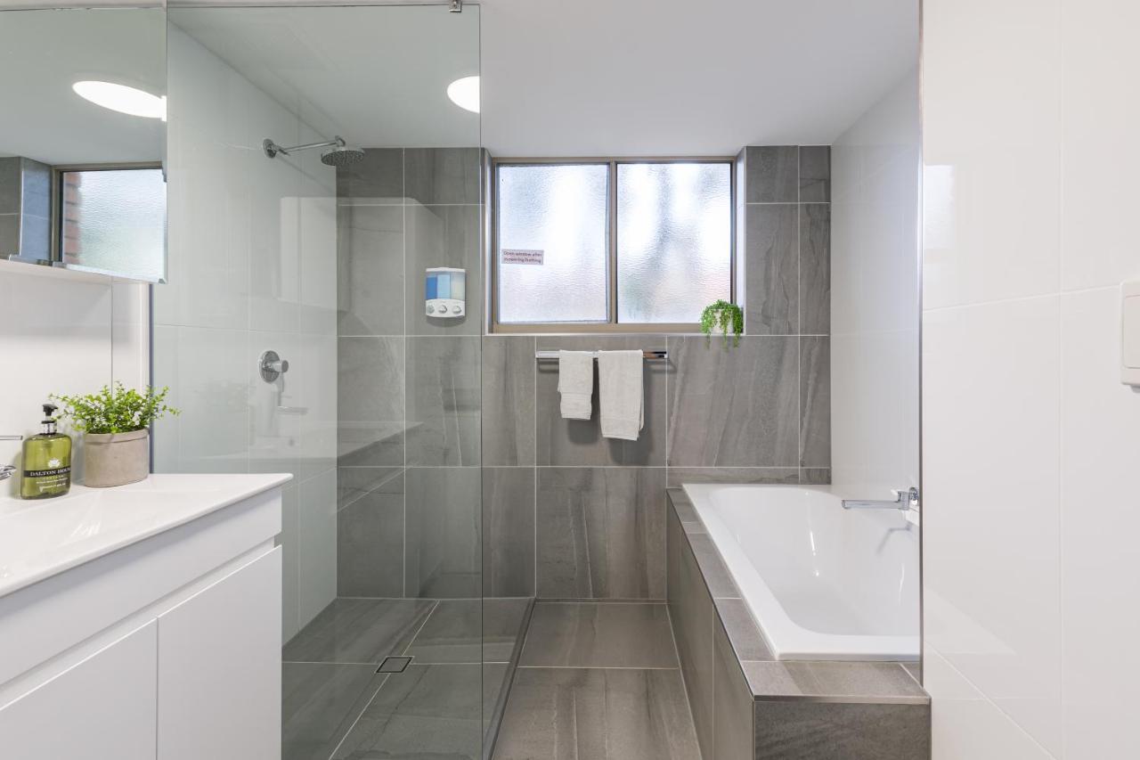 Family, Romance, Fun On Kings Apartment Caloundra
