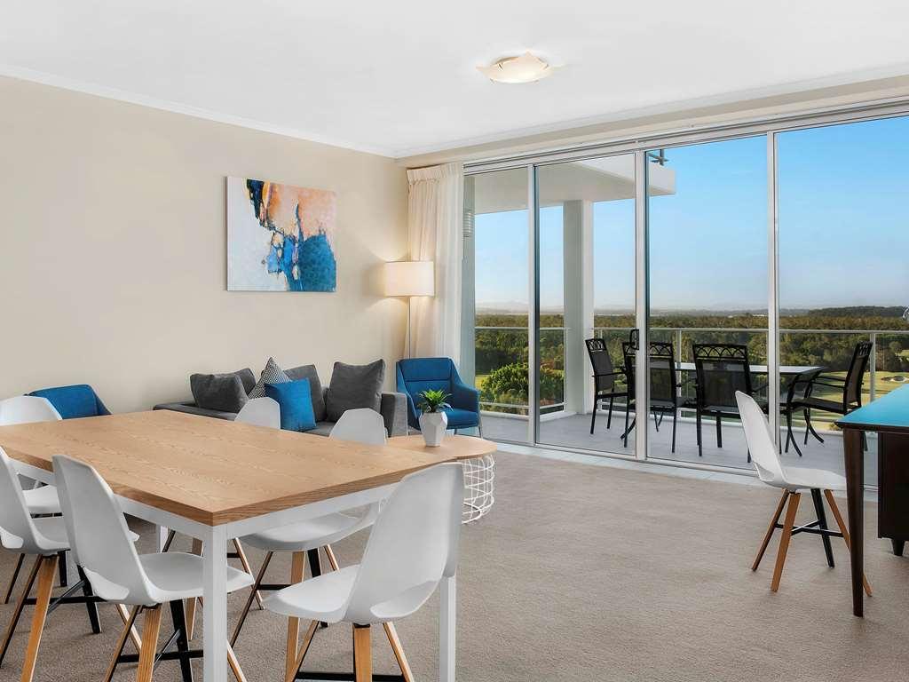 Pelican Waters Golf Sunshine Coast 4* Caloundra