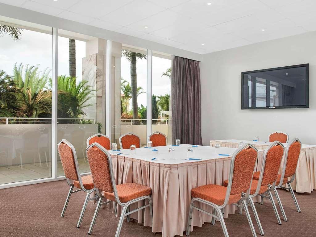 Resort Pelican Waters Golf Sunshine Coast Caloundra