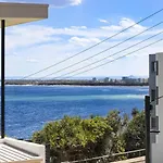 5 Margaret St Kings Beach Qld