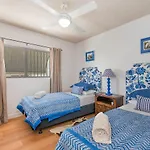 Culverston Unit 1 Kings Beach Qld