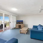 Kokomo Unit 10 Kings Beach Qld