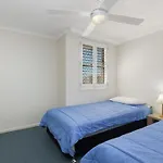 Kokomo Unit 10 Kings Beach Qld