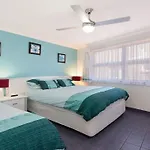Moondara Unit 5 Bulcock Beach Qld