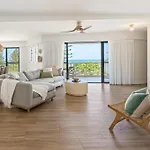 Tranquil Tides Retreat - Coastal Waterfront Escape