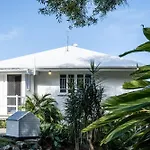 Kings Beach Coastal Getaway, Bring The Dog!