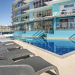 Rolling Surf Resort