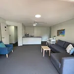 Belaire Place Motel Apartments