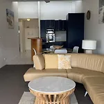 Unit 10 Sea Eagles Apartments