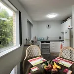 Chequers Caloundra Unit 2