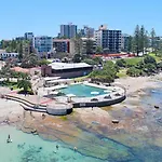 Beachside Court Unit 12