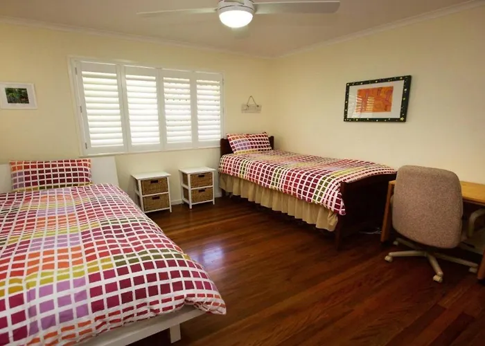 21 Cooroora Street Dicky Beach Qld