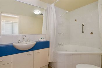 Aparthotel Belaire Place 3*