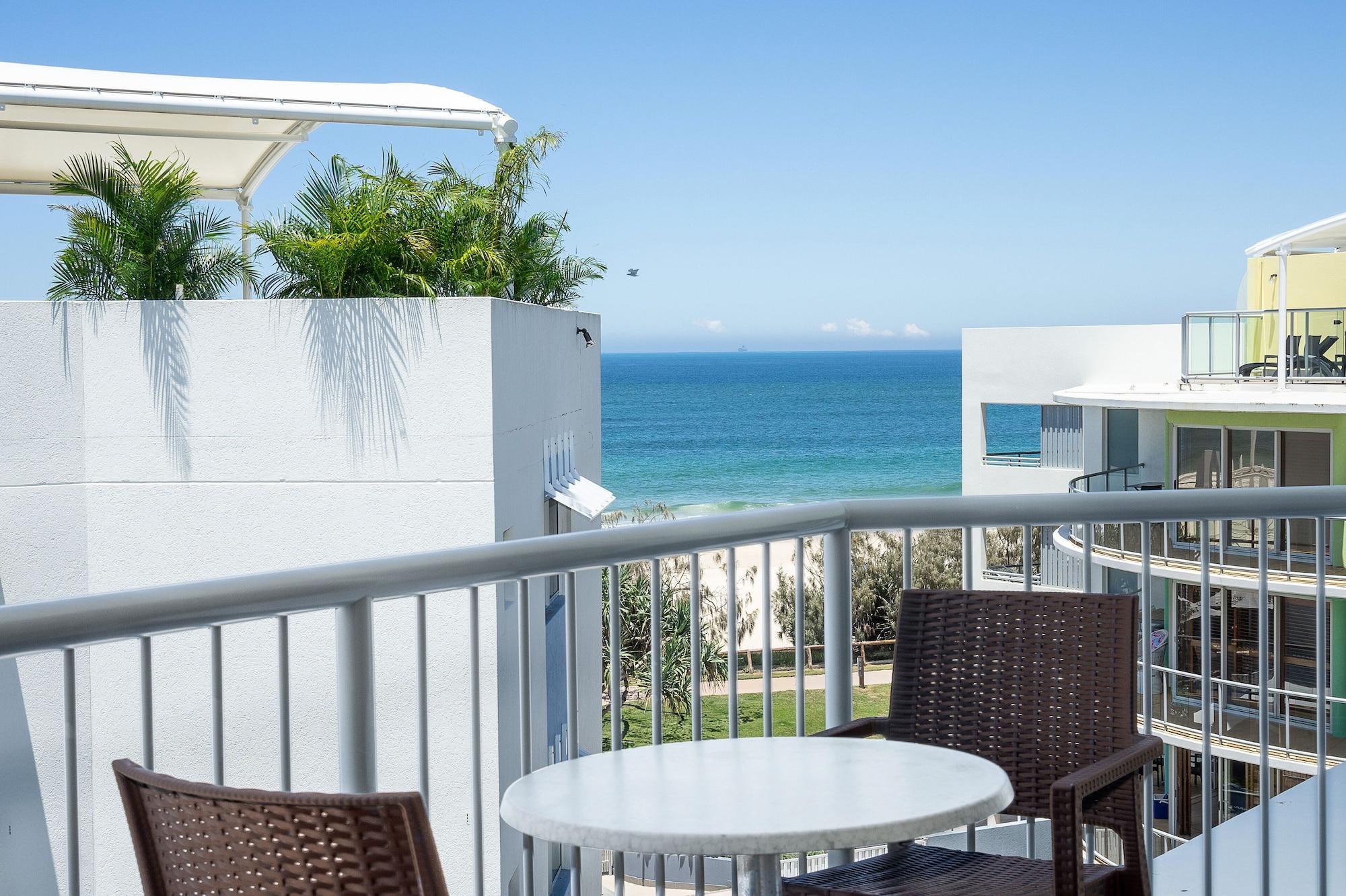 Resort Rolling Surf 4*
