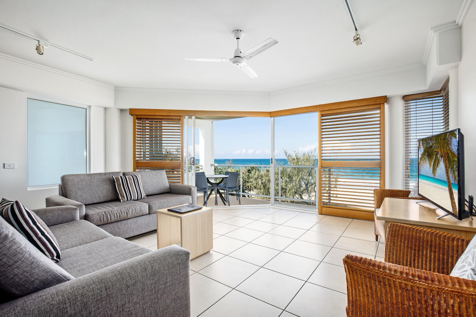 Rolling Surf Resort