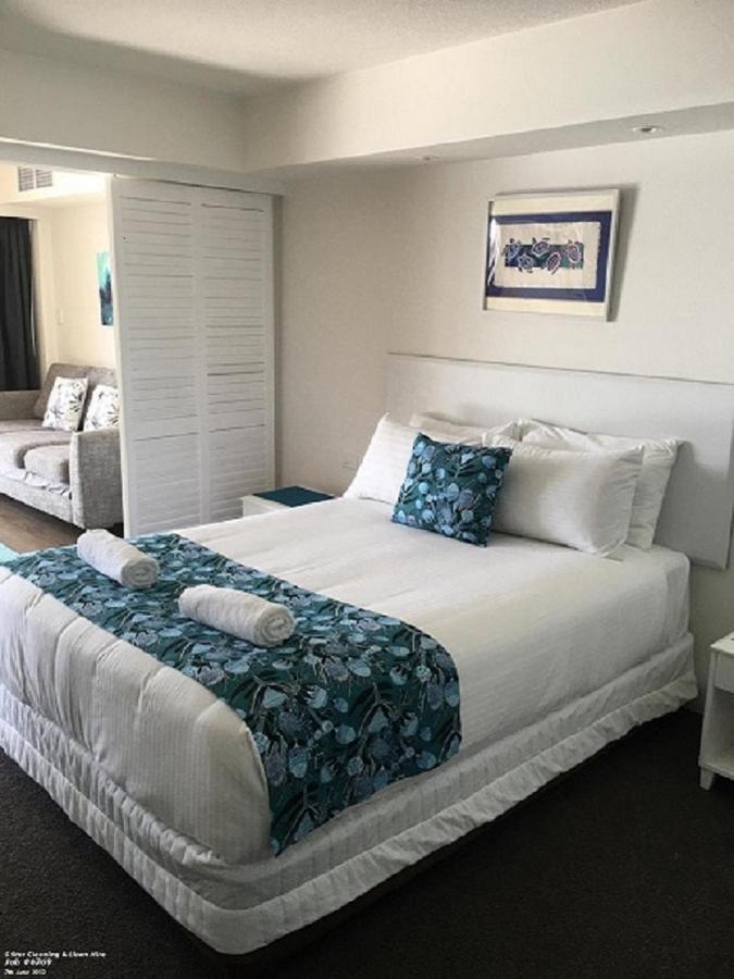 Just Perfect With Ocean Views Caloundra