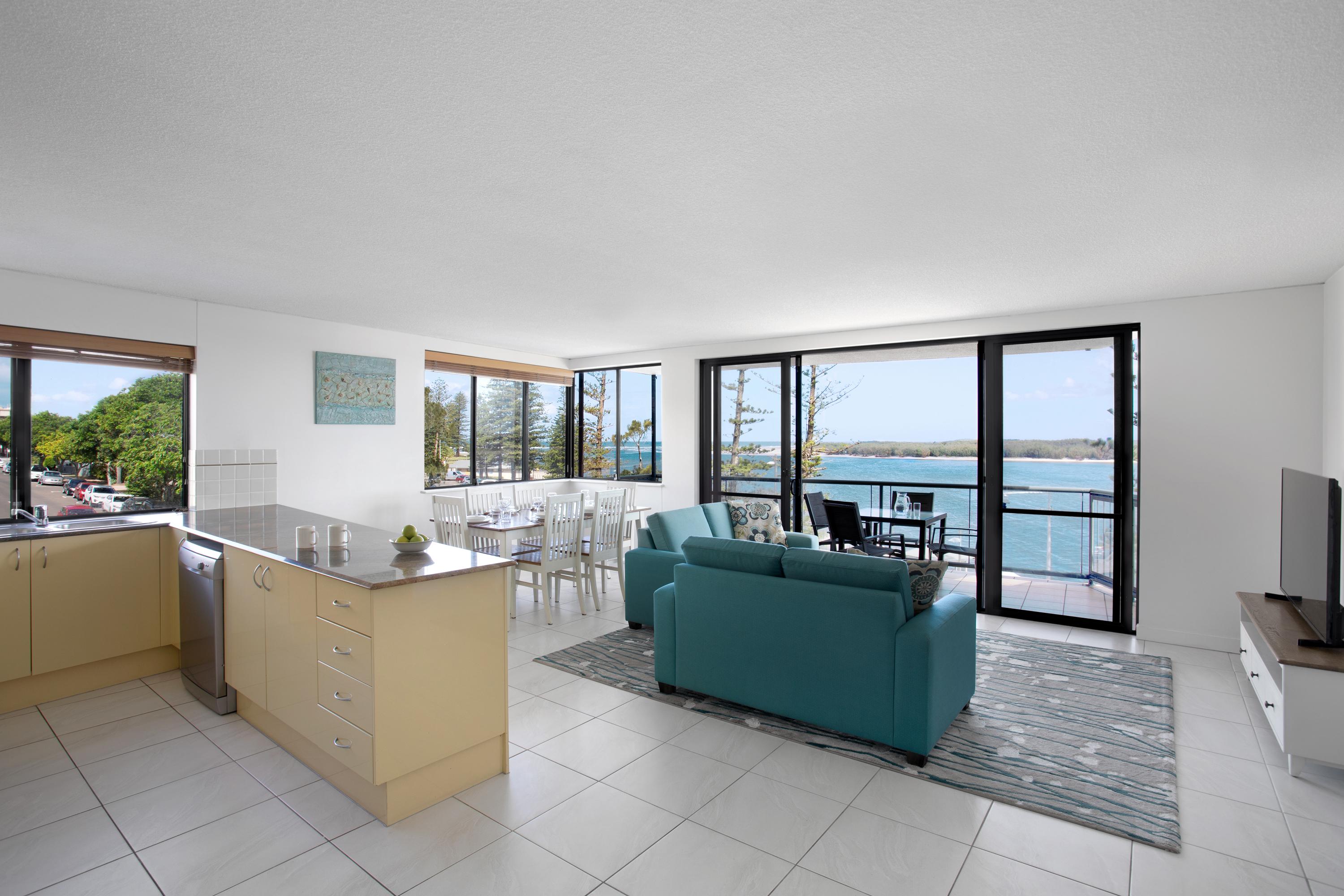 Aparthotel Breakfree Grand Pacific