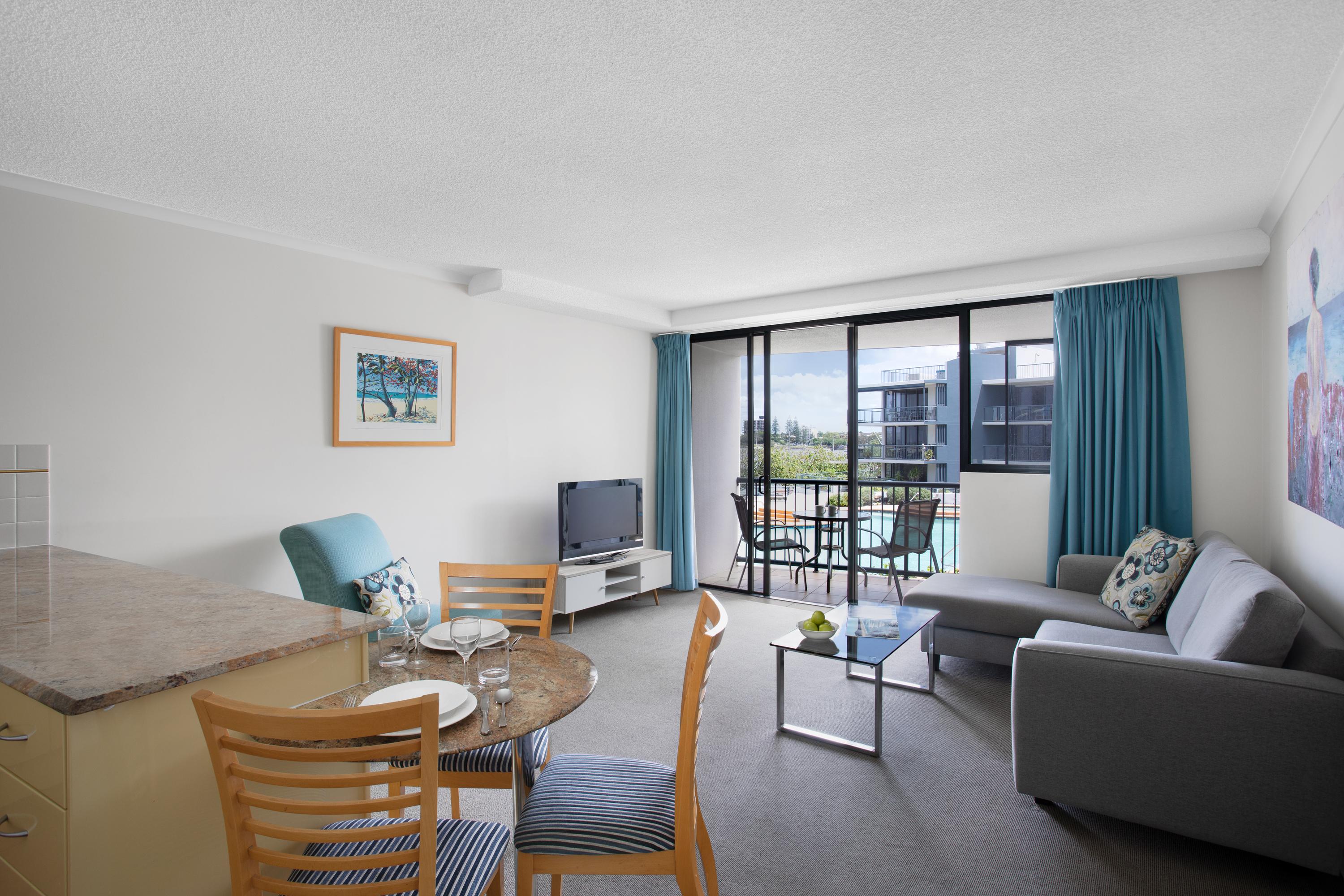 Breakfree Grand Pacific 4*