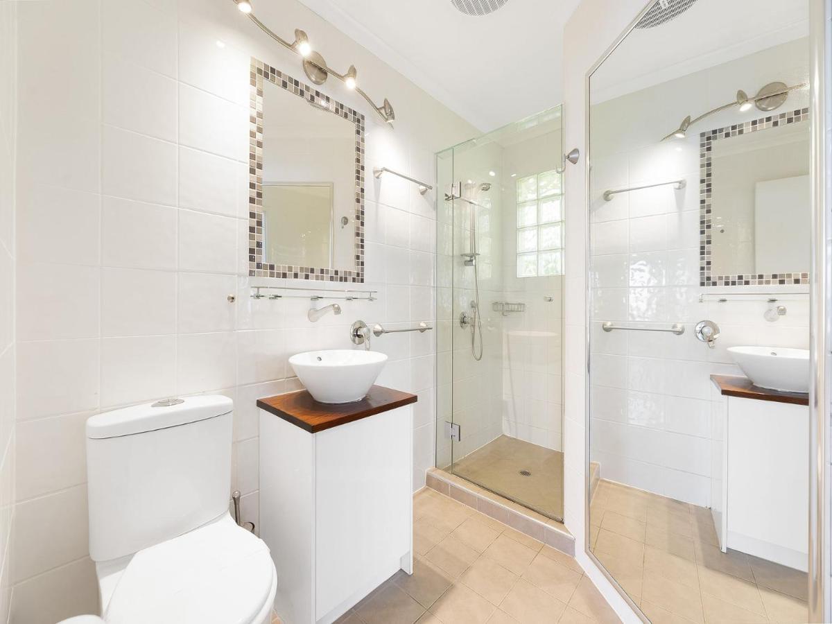 1 Rowell Street Battery Hill Qld Holiday home Caloundra