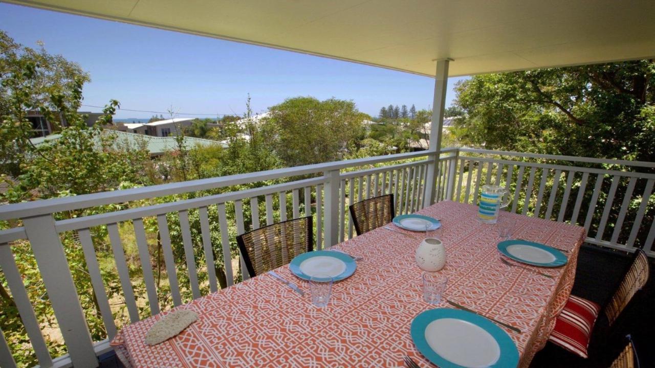 21 Cooroora Street Dicky Qld Holiday home