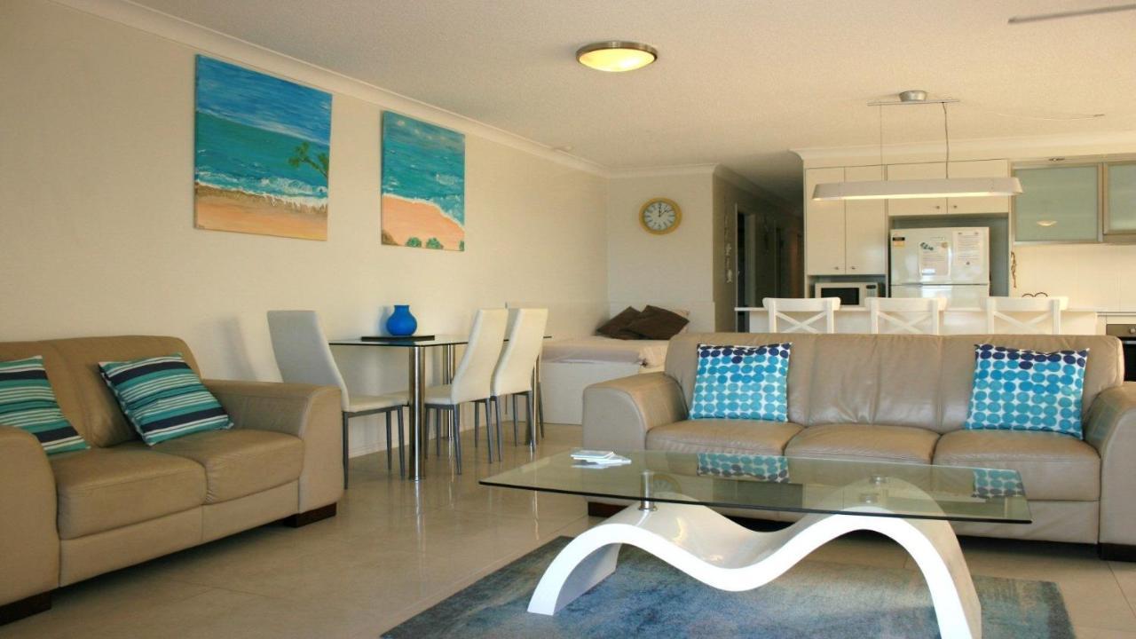 Pandanus Shores Unit 2 Kings Qld *