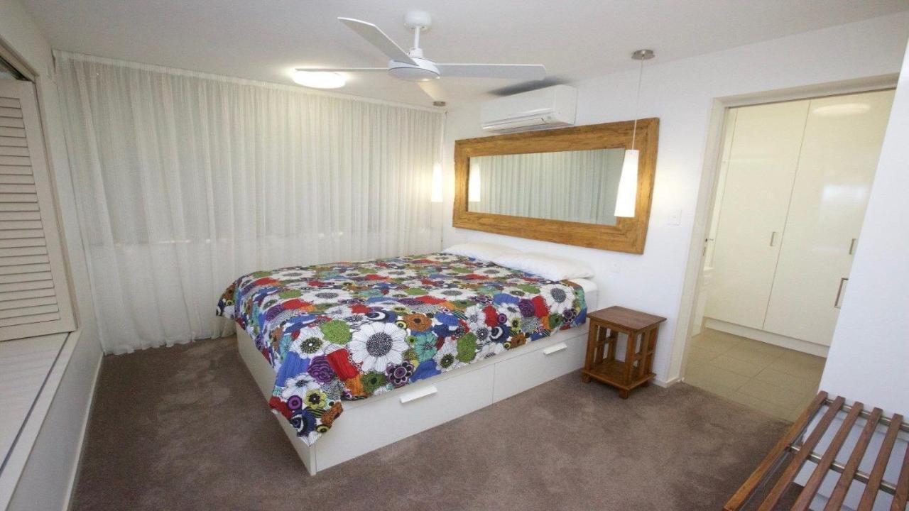 Marika Unit 1 Kings Beach Qld Holiday home