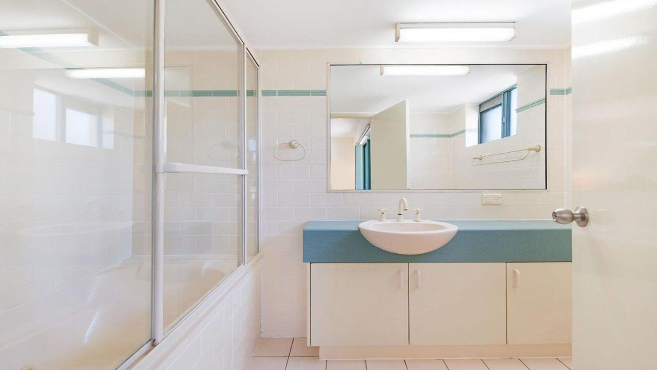 Seacrest Unit 2 Moffat Qld Holiday home