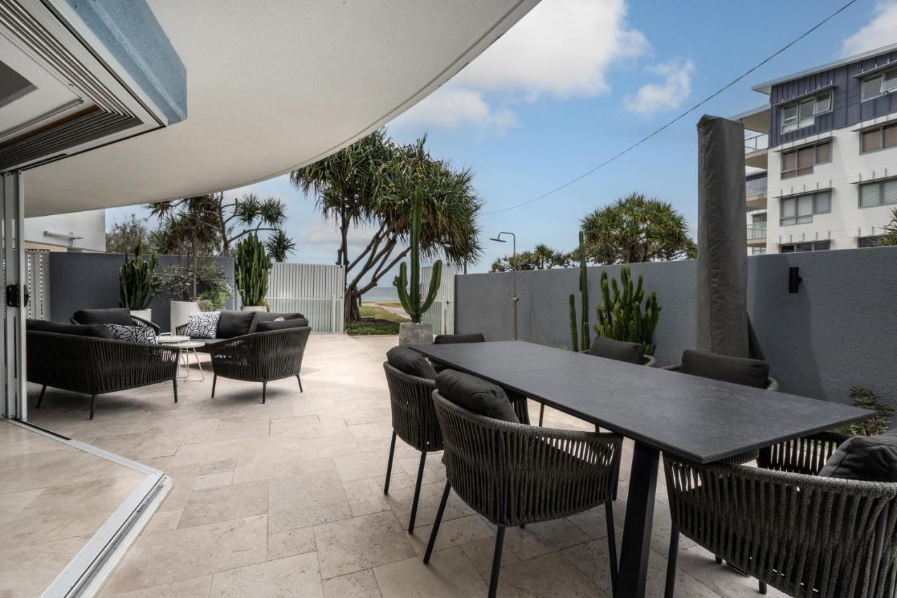 Resort Rolling Surf Caloundra