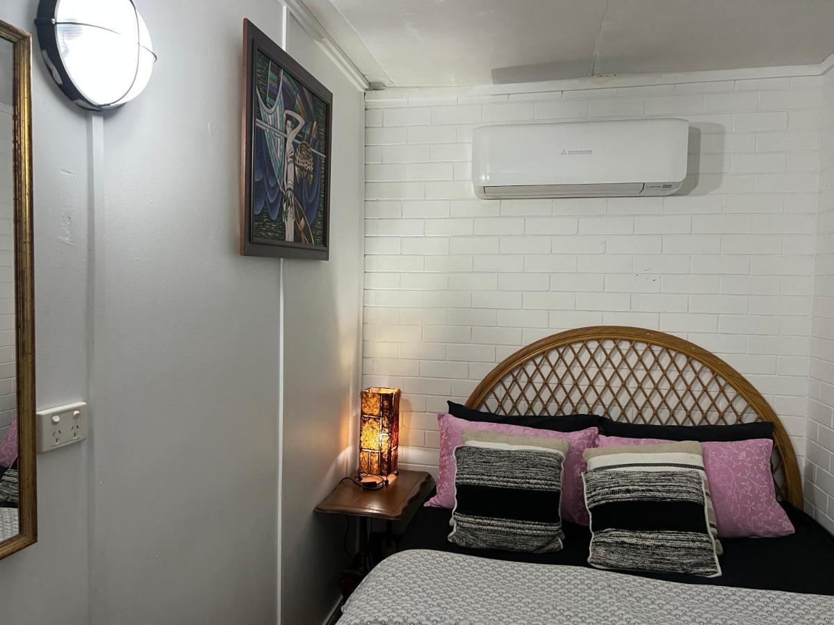Homestay Xyl Pets Friendly Seaside Boutique Caloundra