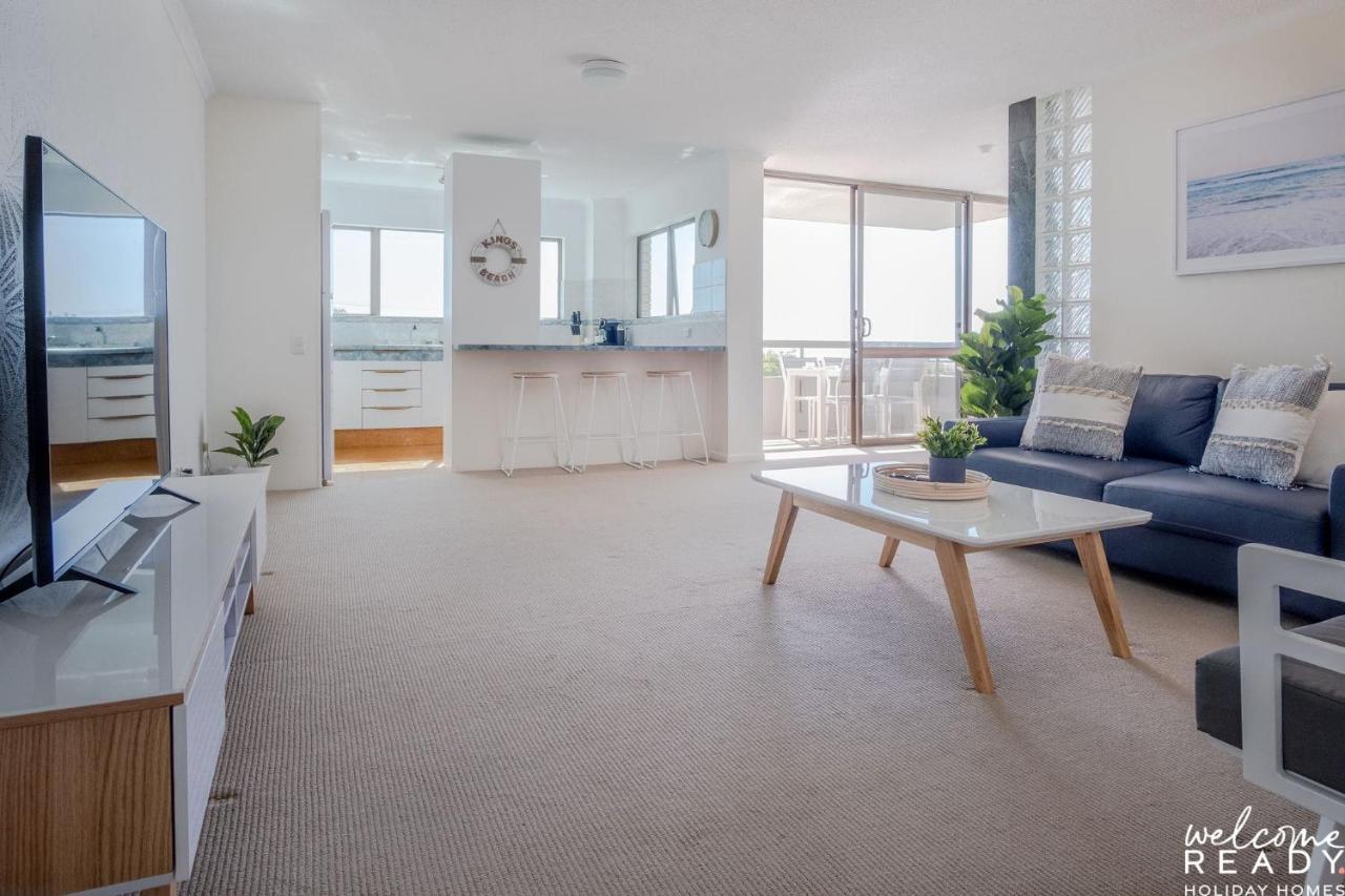 Retro Style Kings With Ocean Views Caloundra