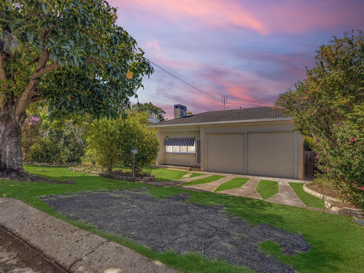 25 Oleander Avenue Shelly Qld