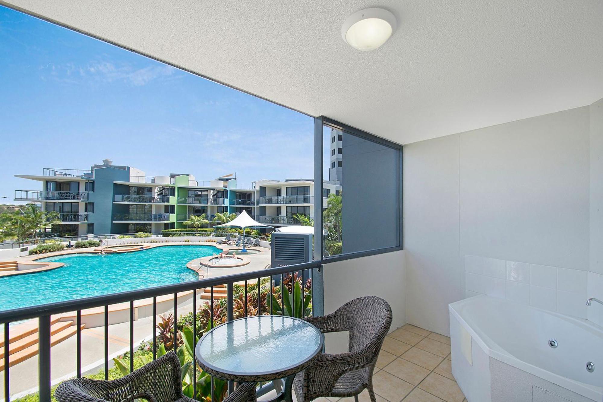 Breakfree Grand Pacific 4*