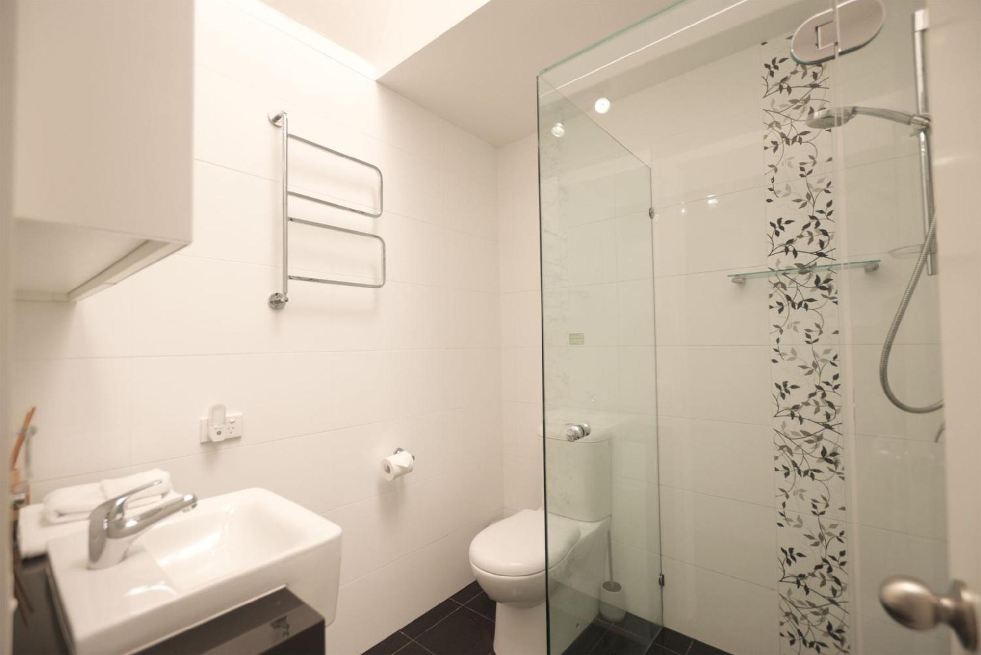 Raintrees Moffat Beach Aparthotel 3*