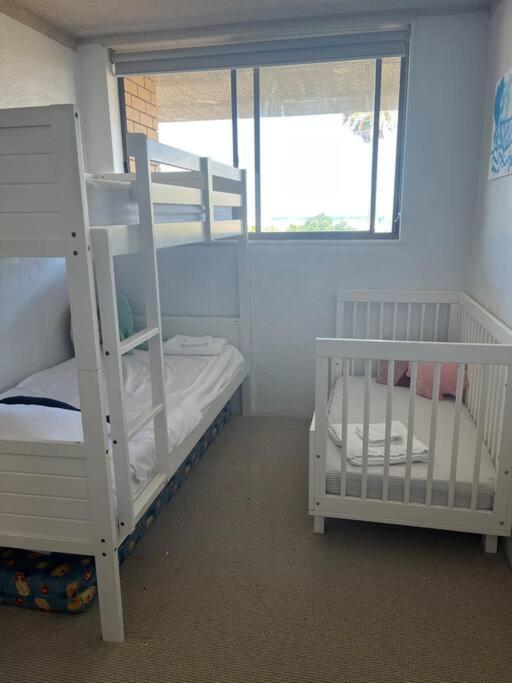 Byo Kids! Family Unit In The Heart Of Kings Beach Apartment