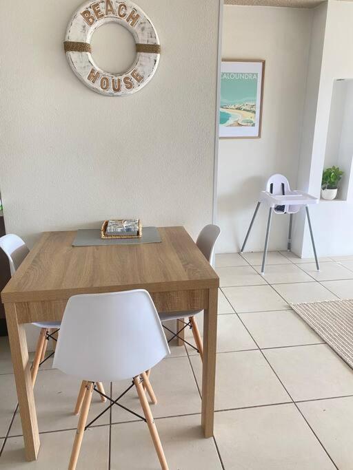 Byo Kids! Family Unit In The Heart Of Kings Beach Apartment Caloundra
