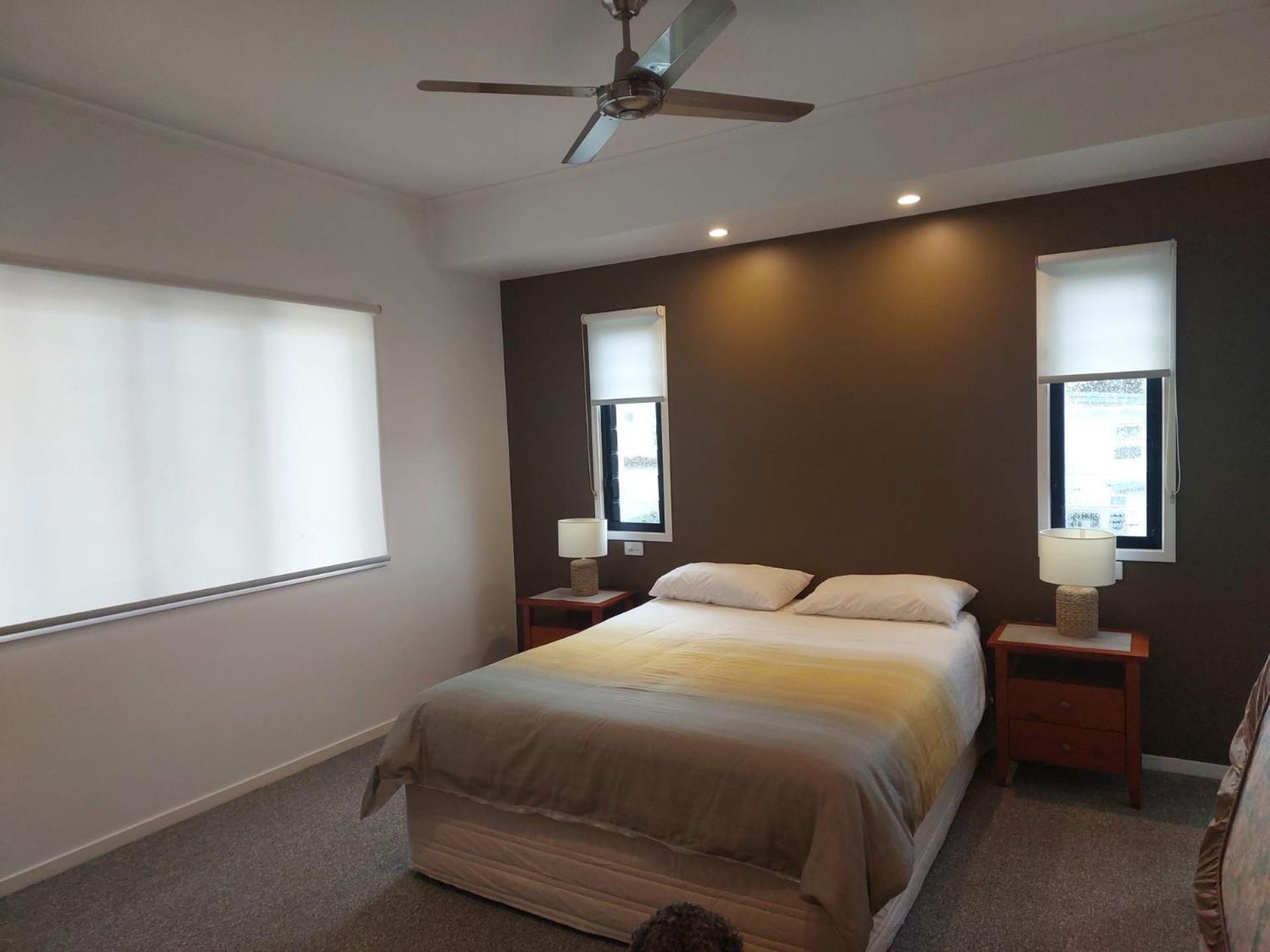 Campbell St 11 Moffat Beach Holiday home