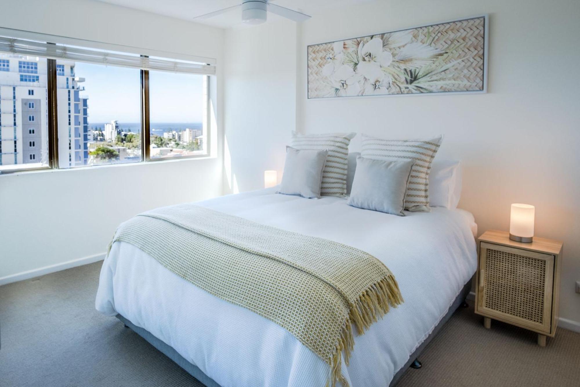 Apartment Retro Style Kings With Ocean Views *