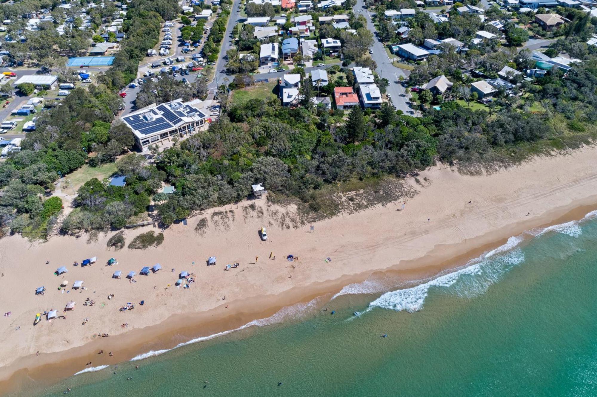Coastal Getaway Across From Dicky Caloundra