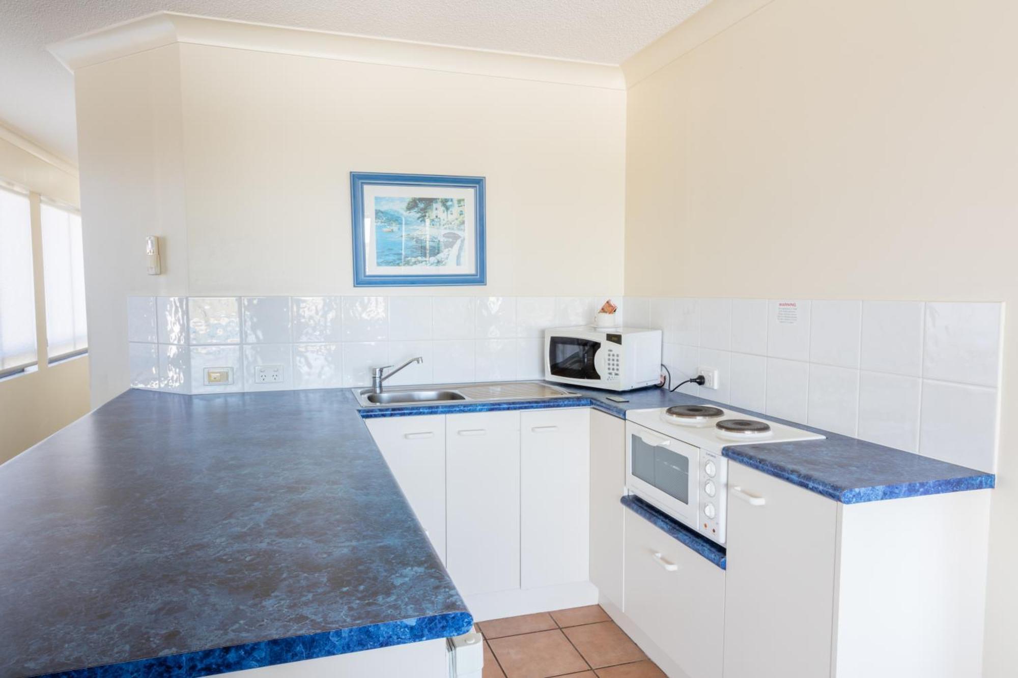 Belaire Place 3*