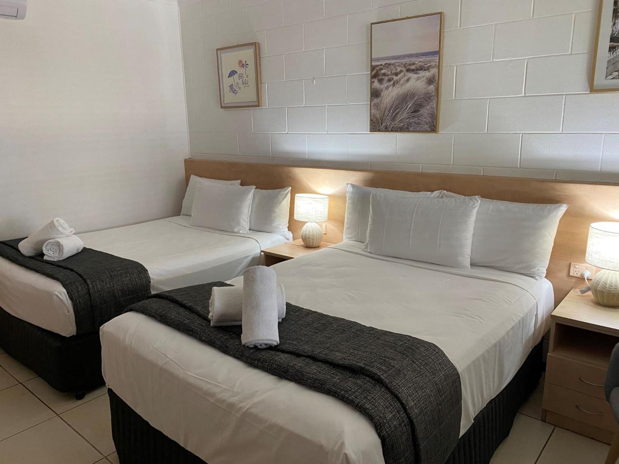 Moffat Motel 3*