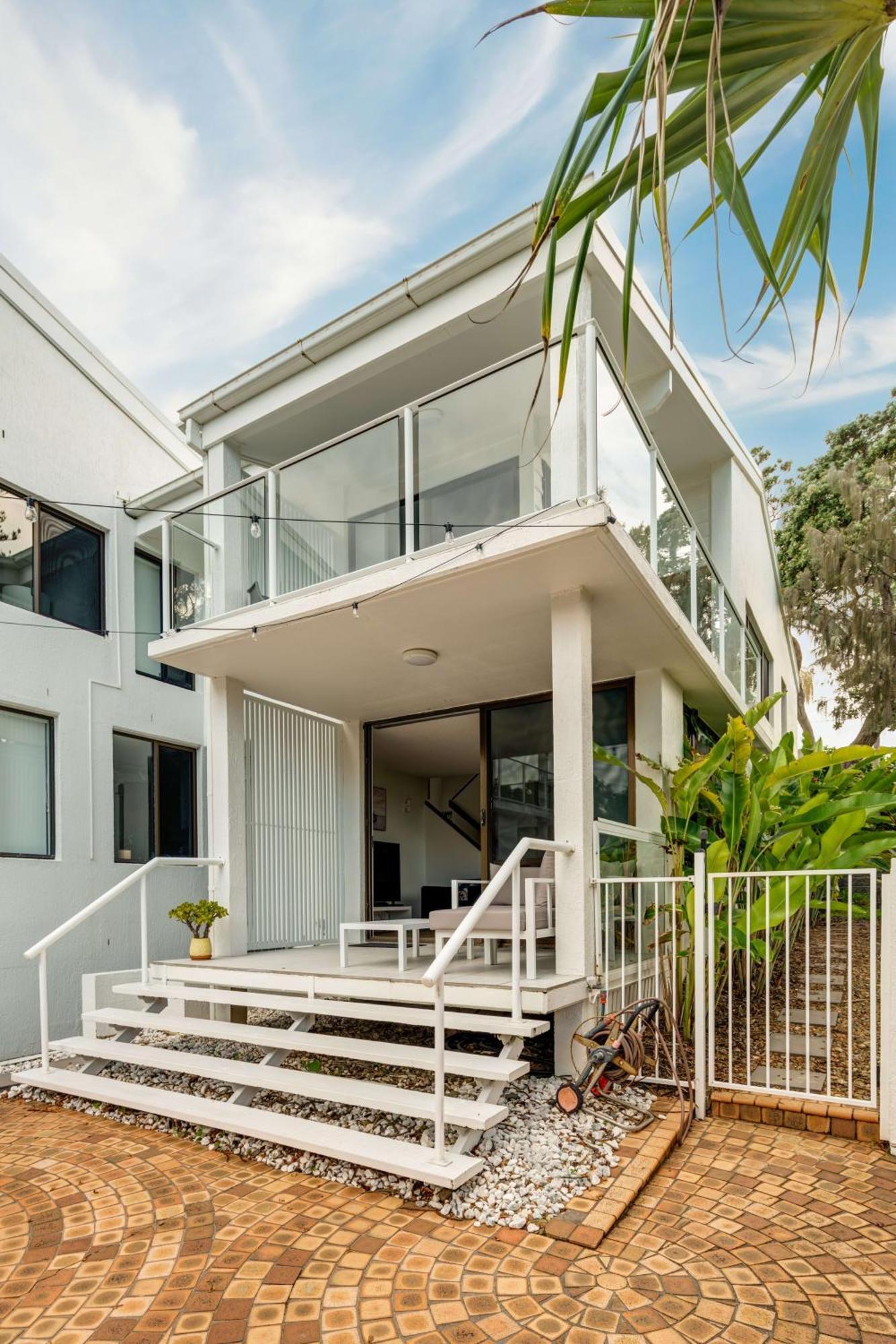 Four Pines Shelly Retreat * Caloundra