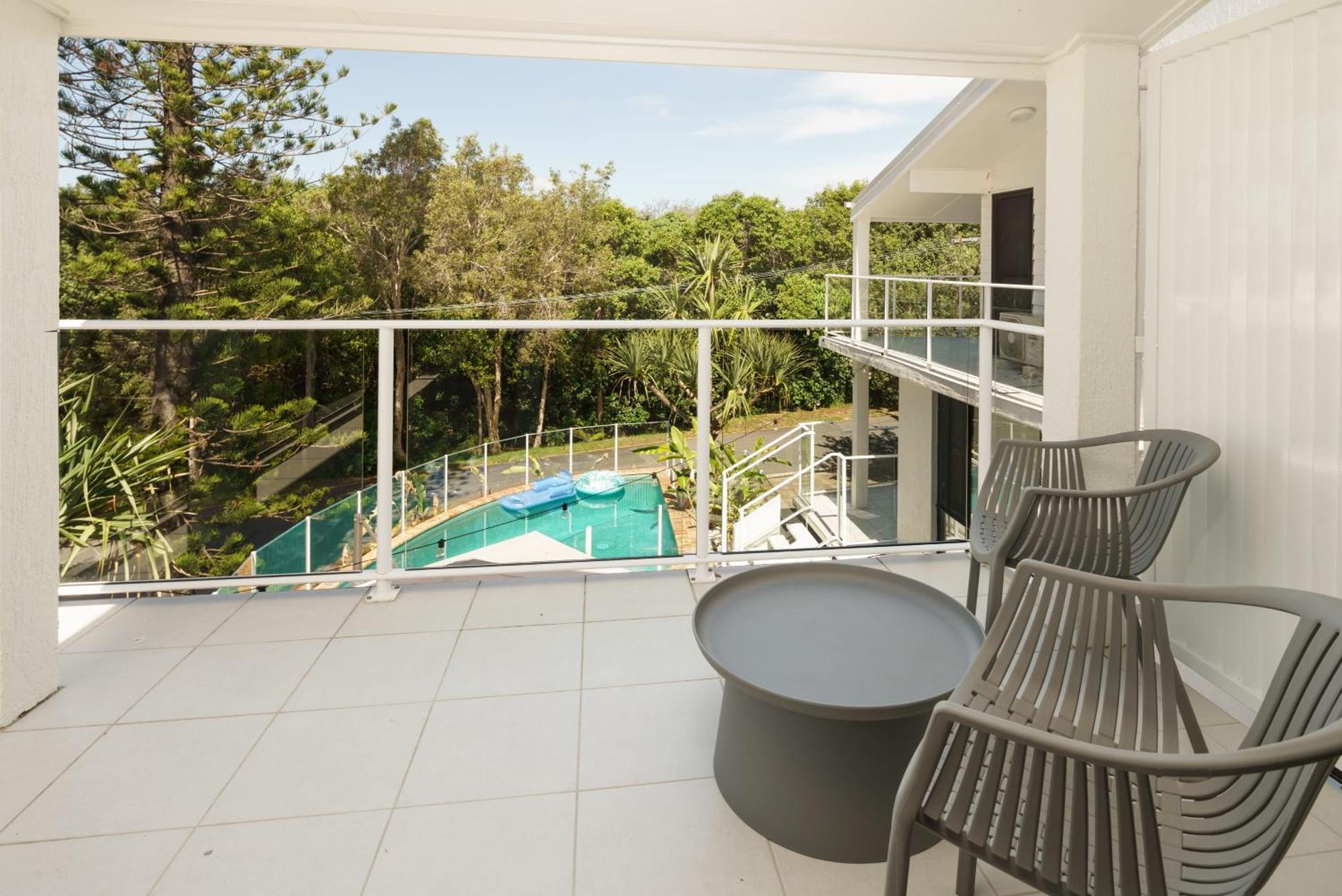 Four Pines Shelly Retreat Holiday home