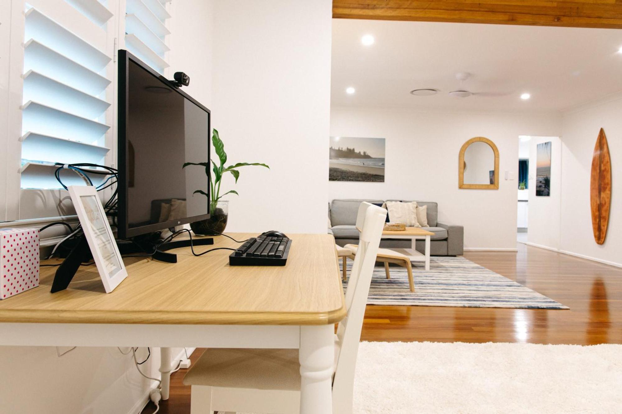 Apartment Moffat Coastal Contemporary Unit A