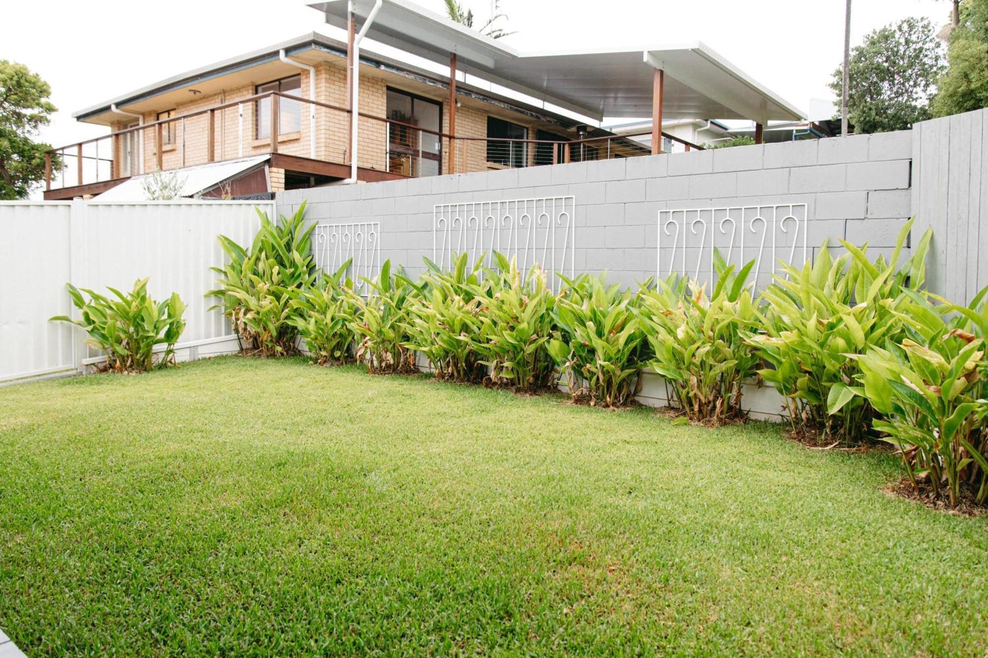 Apartment Moffat Coastal Contemporary Unit A Caloundra