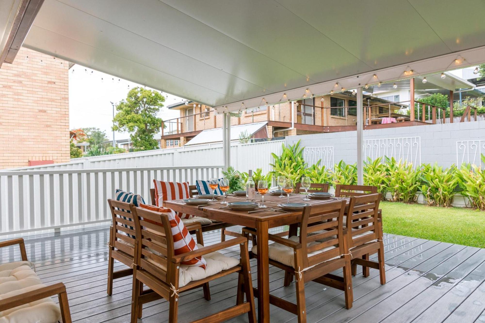 Moffat Coastal Contemporary Unit A Caloundra