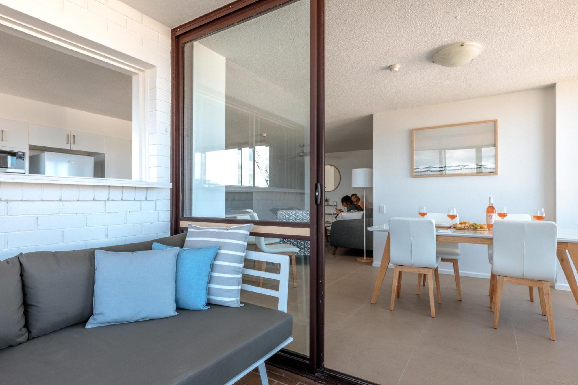 Breezy Kings Beach With Ocean Views * Caloundra